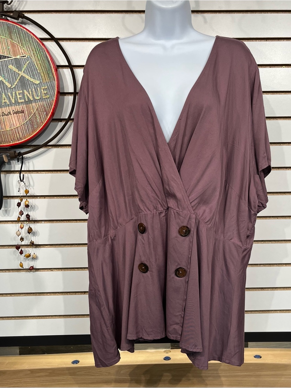 Torrid size 4 v-neck blouse - Picture 3 of 9